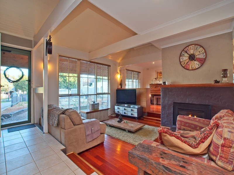 4 Carnaby Court, Somerville VIC 3912