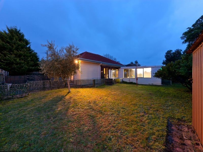51 Mernda Ave, Bonbeach VIC 3196