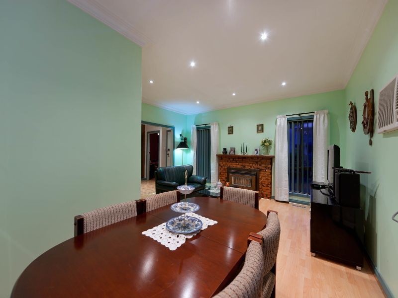 51 Mernda Ave, Bonbeach VIC 3196