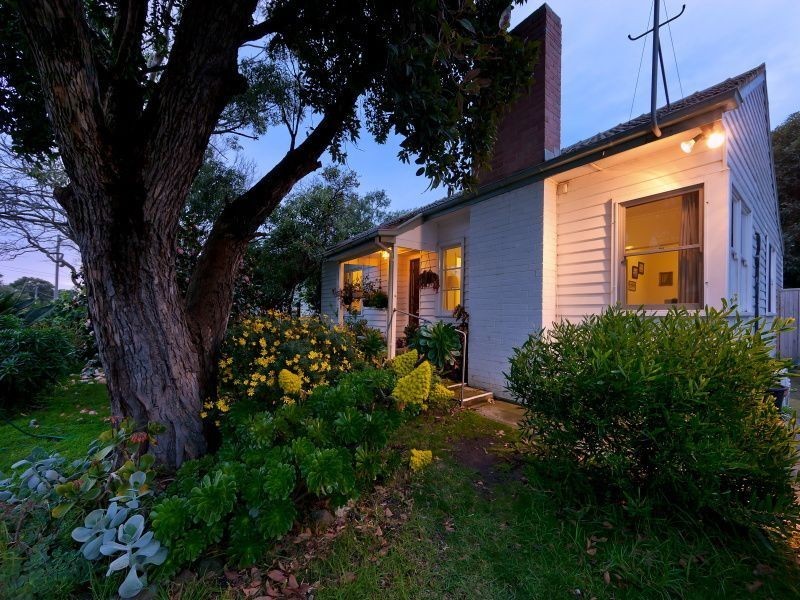 13 Mernda Avenue, Bonbeach VIC 3196