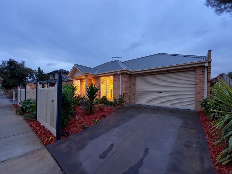 1/71 Woodbine Grove, Chelsea VIC 3196