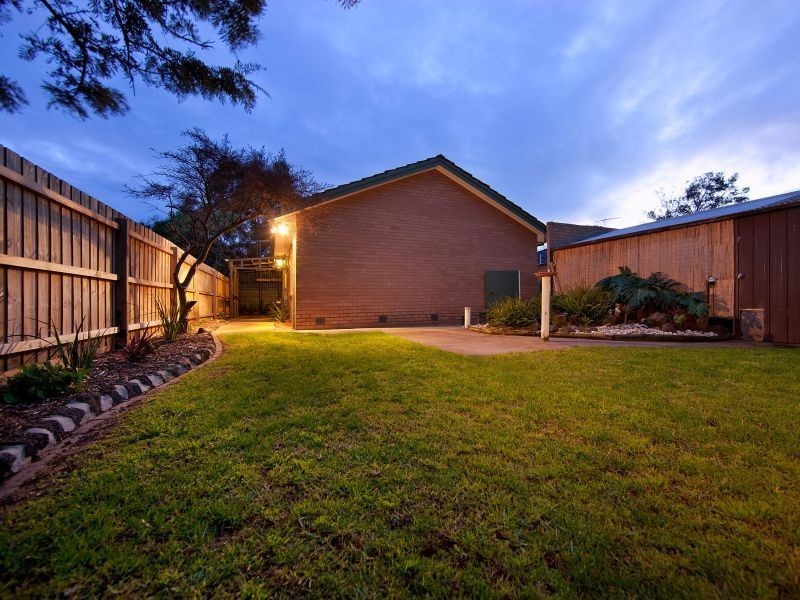 5 Jabiru Drive, Chelsea Heights VIC 3196