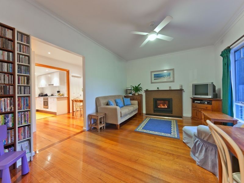 1/34 Breeze Street, Bonbeach VIC 3196