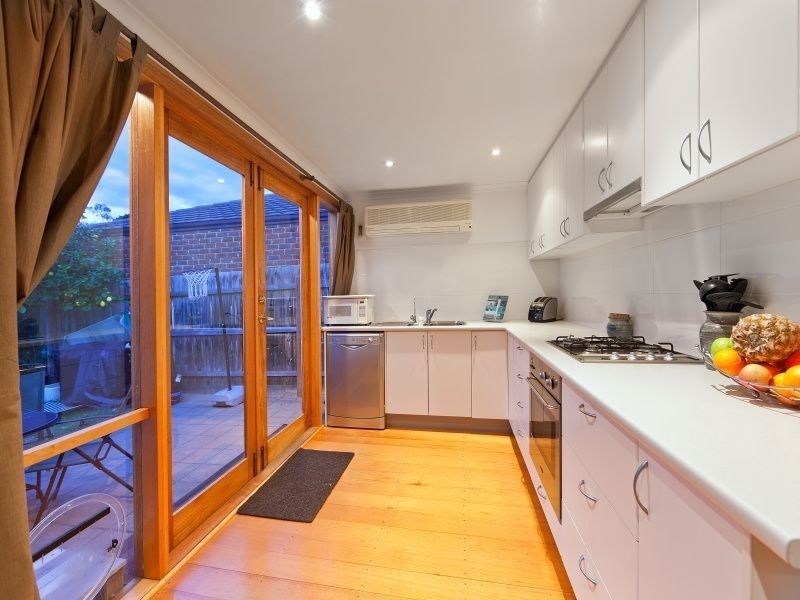 1/34 Breeze Street, Bonbeach VIC 3196