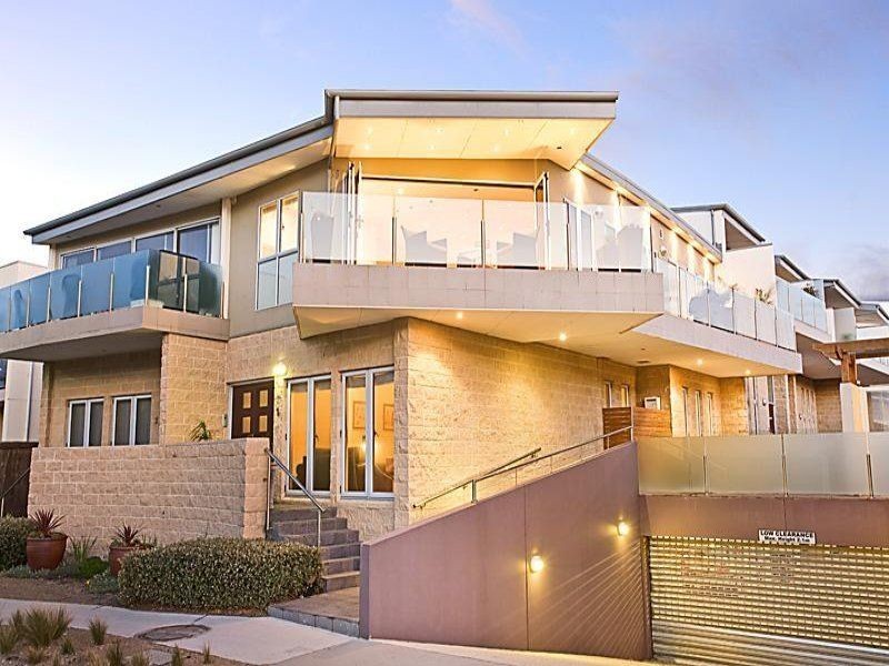 1/2-4 Groves Street, Aspendale VIC 3195