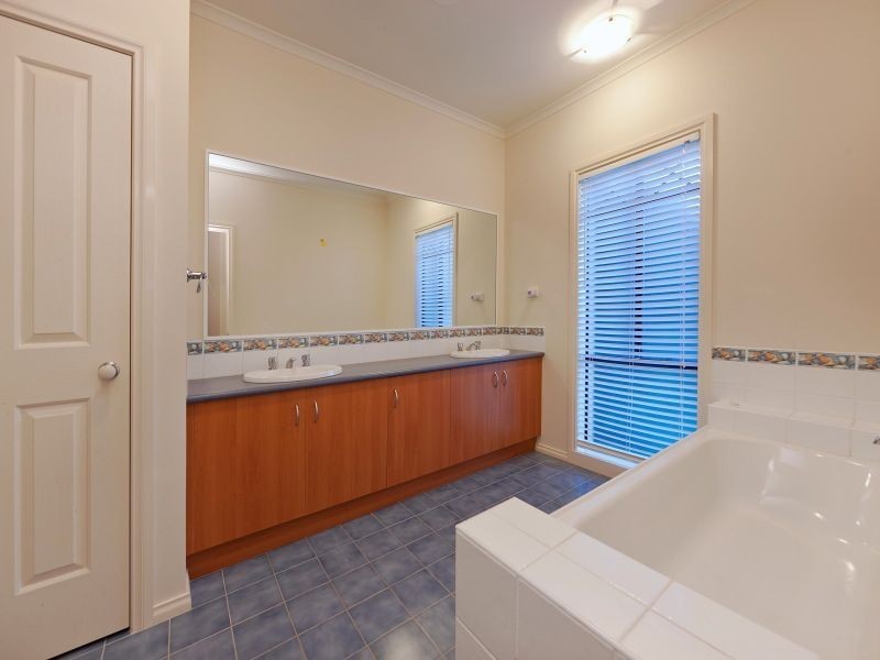 1 Ariel Way, Patterson Lakes VIC 3197