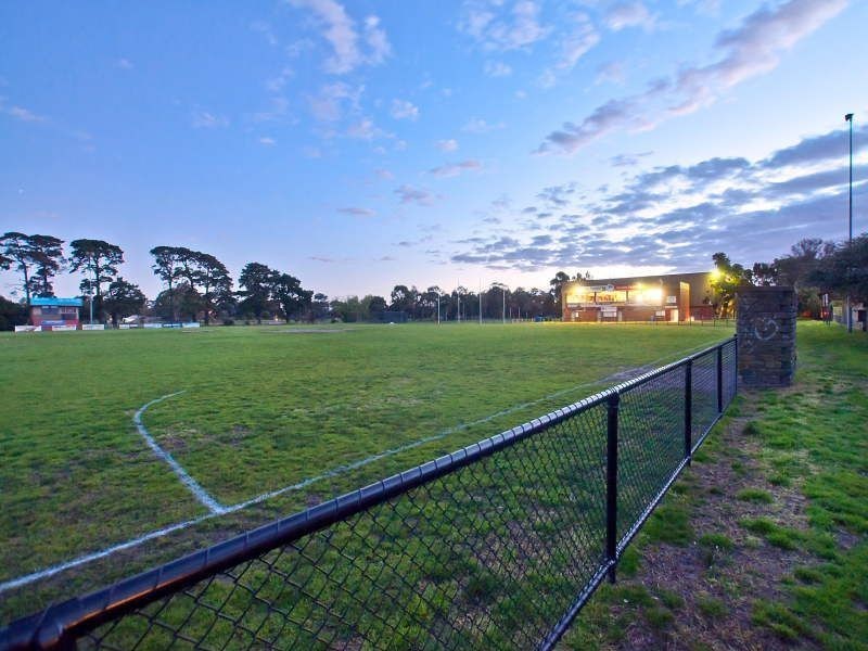 70 Bondi Road, Bonbeach VIC 3196