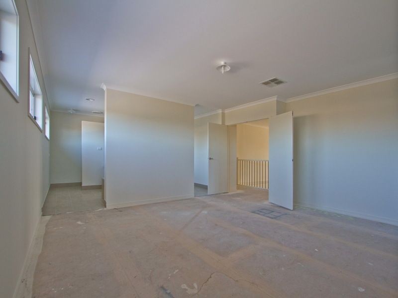 7 Moonrise Close, Waterways VIC 3195