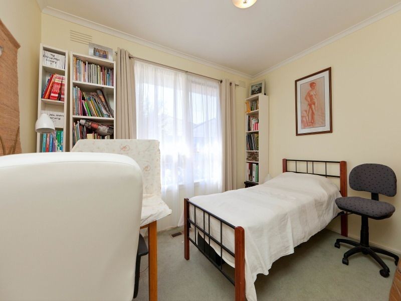 8/22 Golden Avenue, Bonbeach VIC 3196