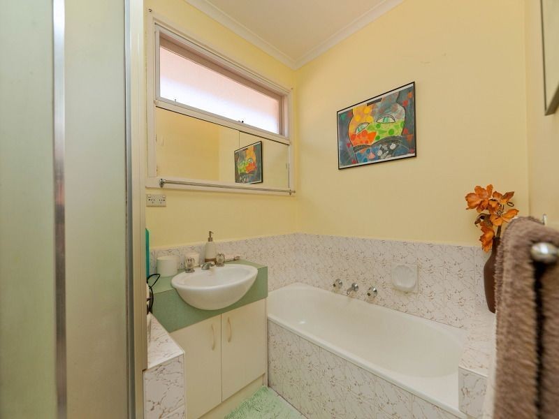8/22 Golden Avenue, Bonbeach VIC 3196
