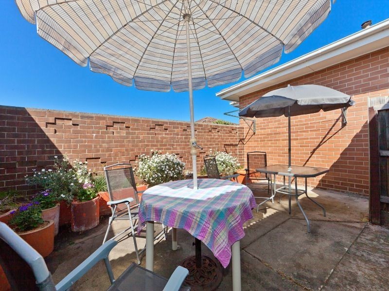 8/22 Golden Avenue, Bonbeach VIC 3196