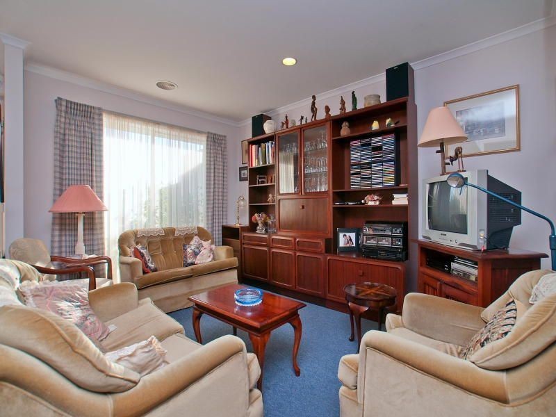 6 Perovic Place, Chelsea Heights VIC 3196