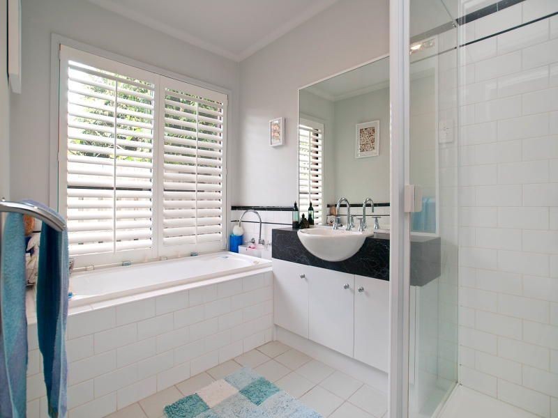 1 Solway Close, Patterson Lakes VIC 3197