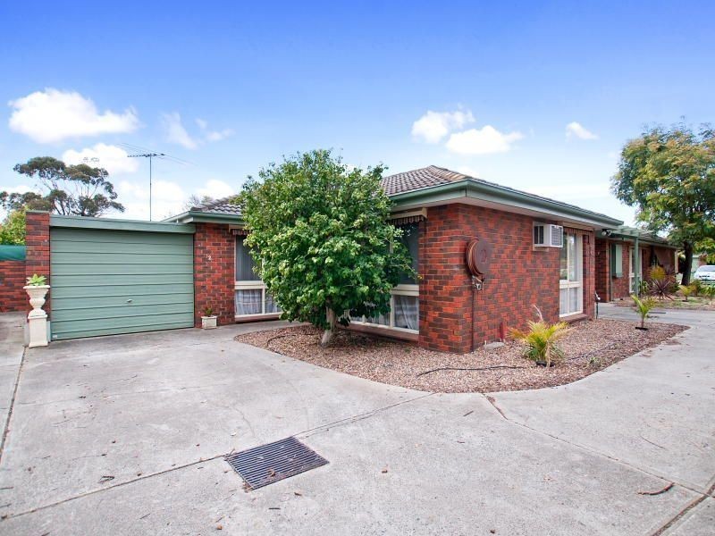 2/10 Golden Avenue, Bonbeach VIC 3196
