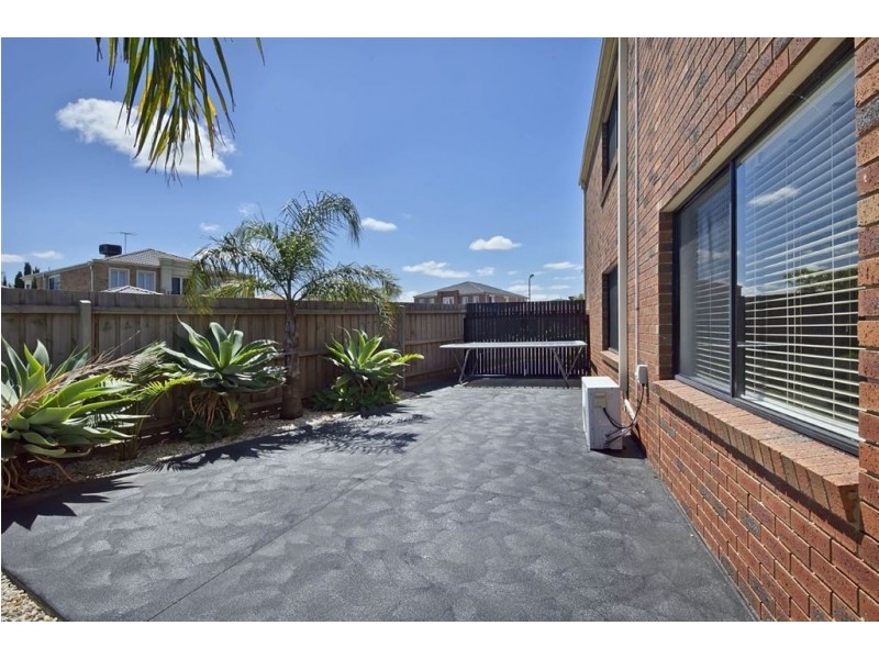 12 Hatteras Court, Patterson Lakes VIC 3197