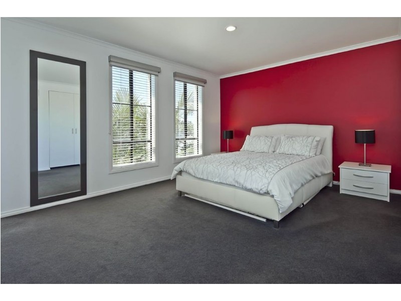 12 Hatteras Court, Patterson Lakes VIC 3197