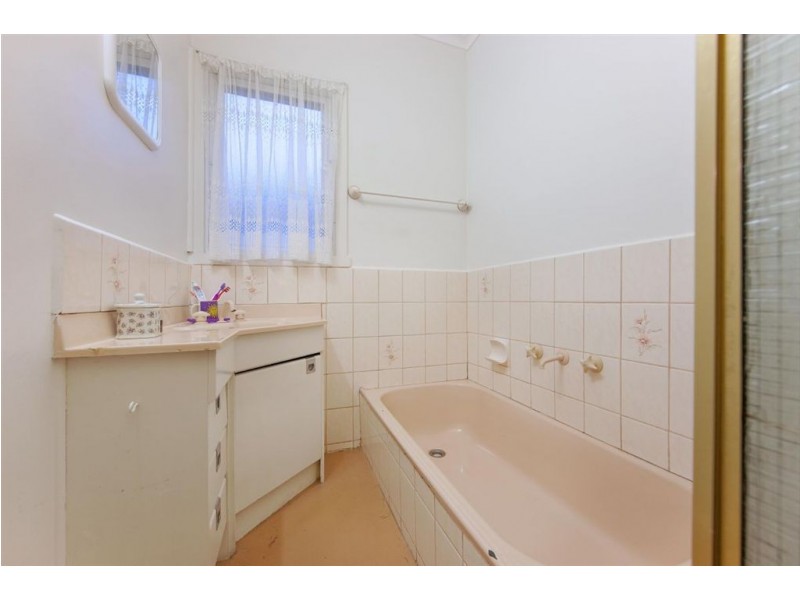 96 Broadway, Bonbeach VIC 3196