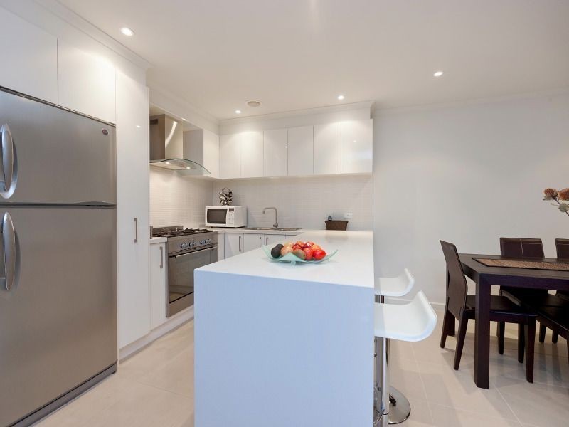 1/4 Lochiel Ave, Edithvale VIC 3196