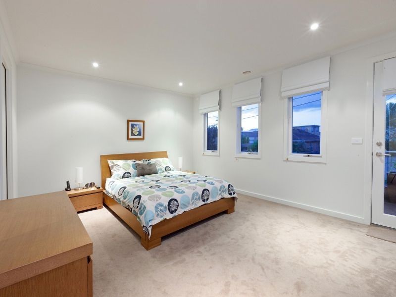 1/4 Lochiel Ave, Edithvale VIC 3196