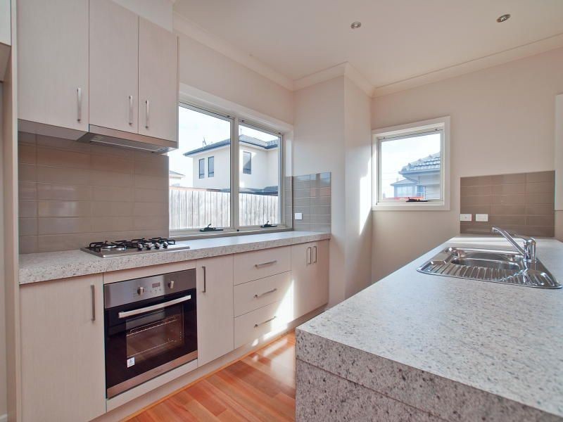 2/80 Mcleod Road, Carrum VIC 3197