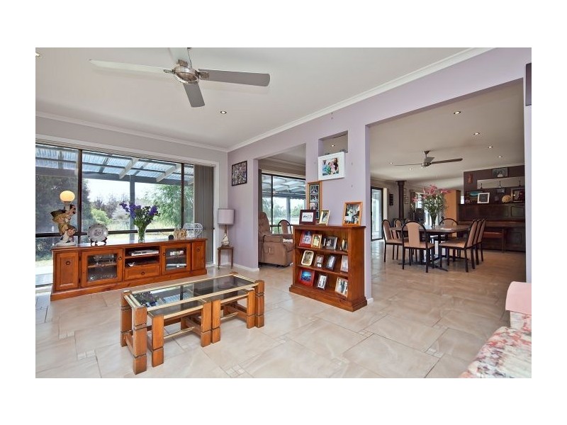 24 Homestead Drive, Bangholme VIC 3175