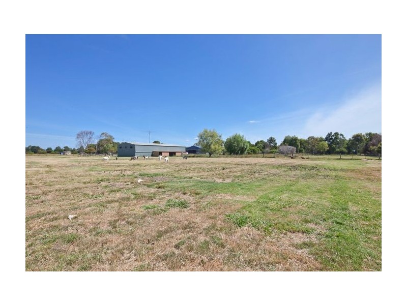 24 Homestead Drive, Bangholme VIC 3175