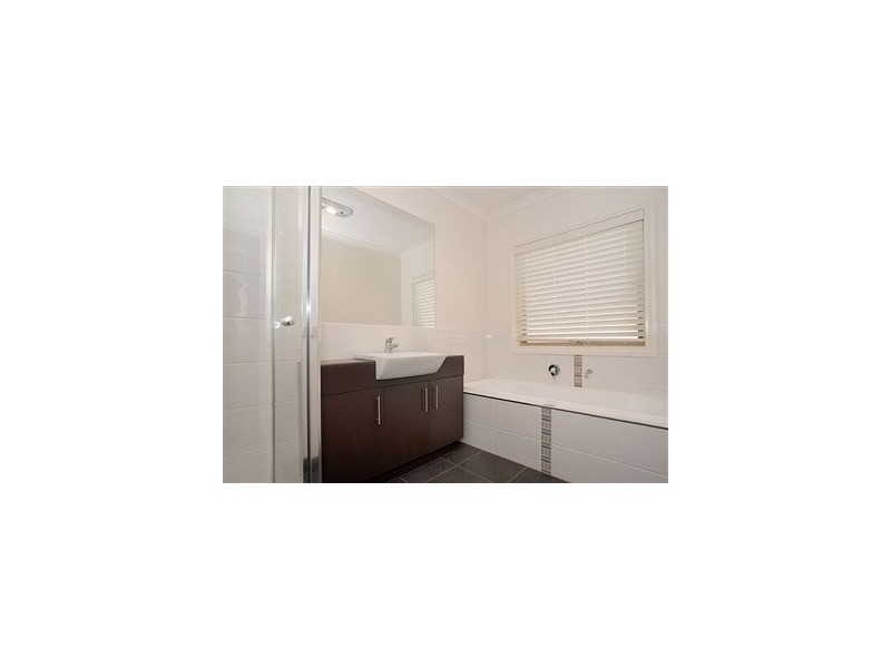 1/69 Kirkwood Avenue, Seaford VIC 3198