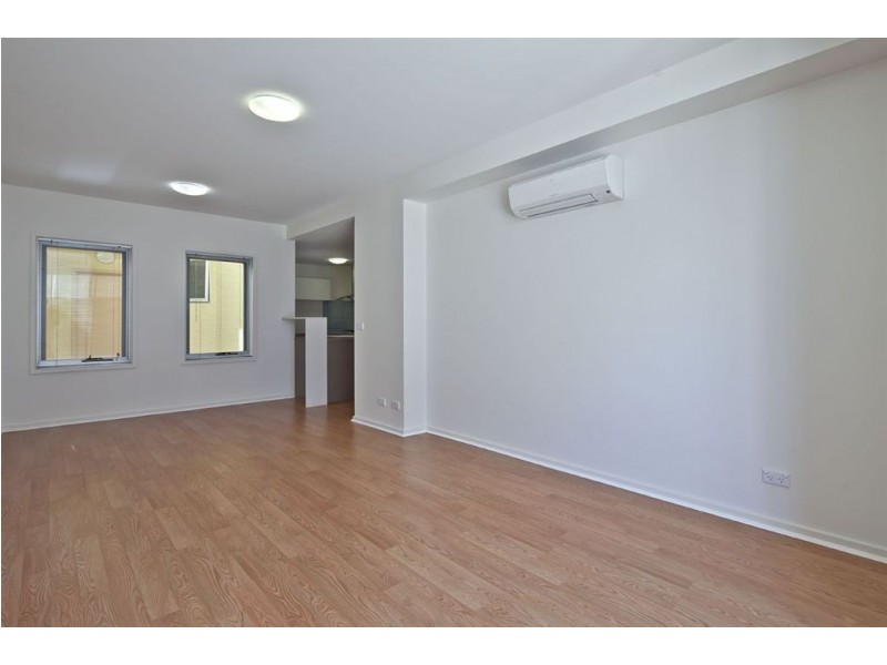 3/4 The Strand, Chelsea VIC 3196