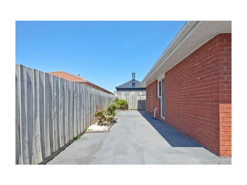 2/3 Helmich Court, Aspendale Gardens VIC 3195