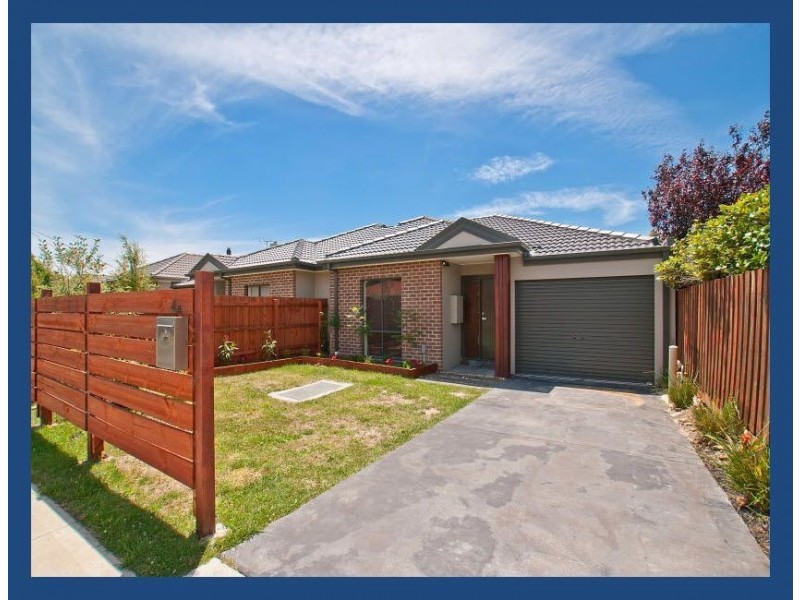4a Madden Street, Seaford VIC 3198
