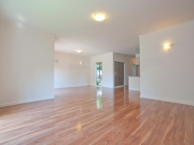 4a Madden Street, Seaford VIC 3198