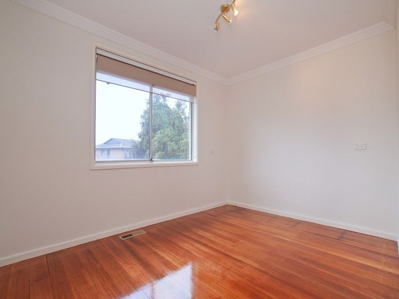 28 Pembroke Avenue, Frankston VIC 3199