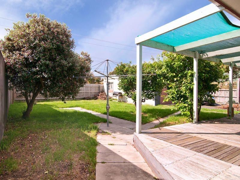 1 Gerald Crt, Chelsea Heights VIC 3196