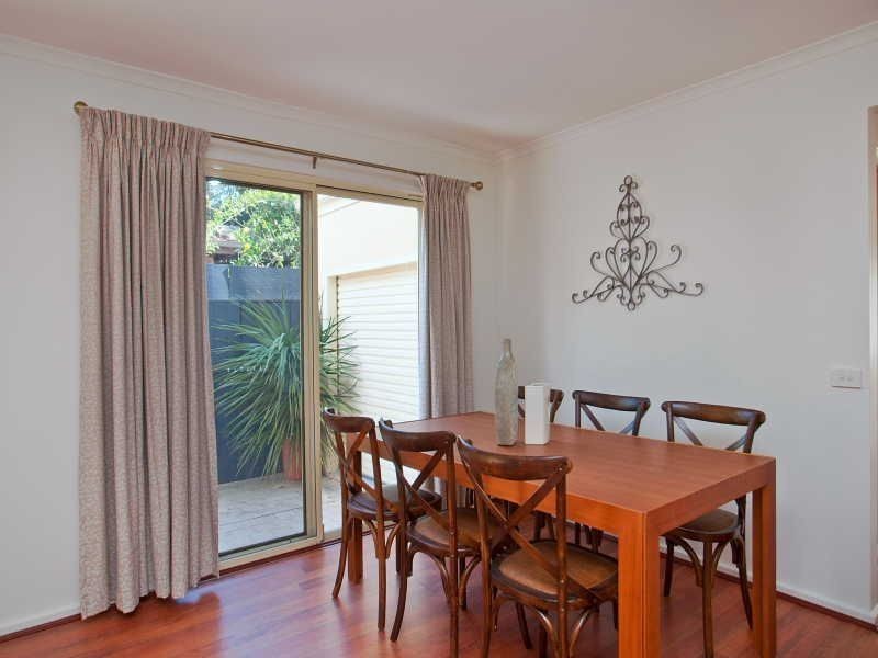 1/28 Canberra Street, Patterson Lakes VIC 3197