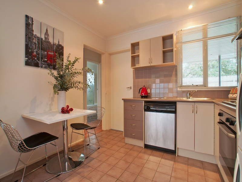 1/34 Golden Avenue, Bonbeach VIC 3196