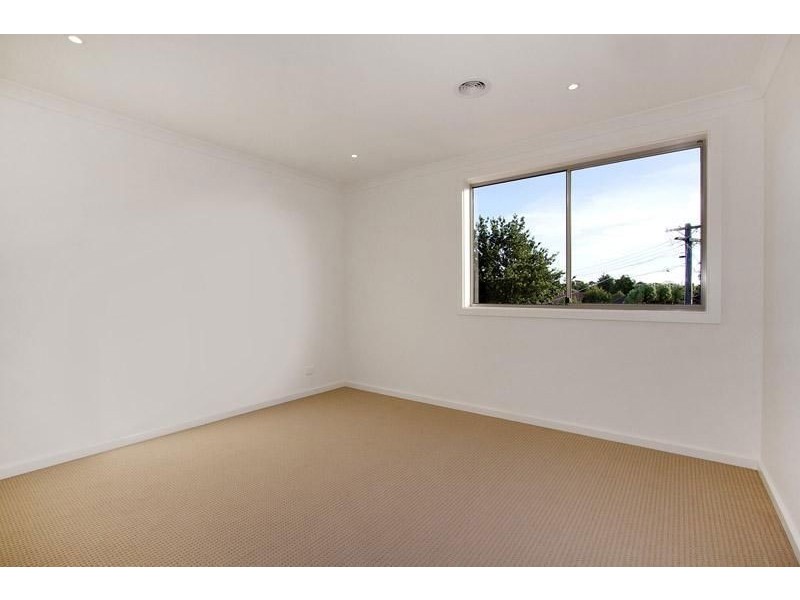 131B Embankment Grove, Chelsea VIC 3196