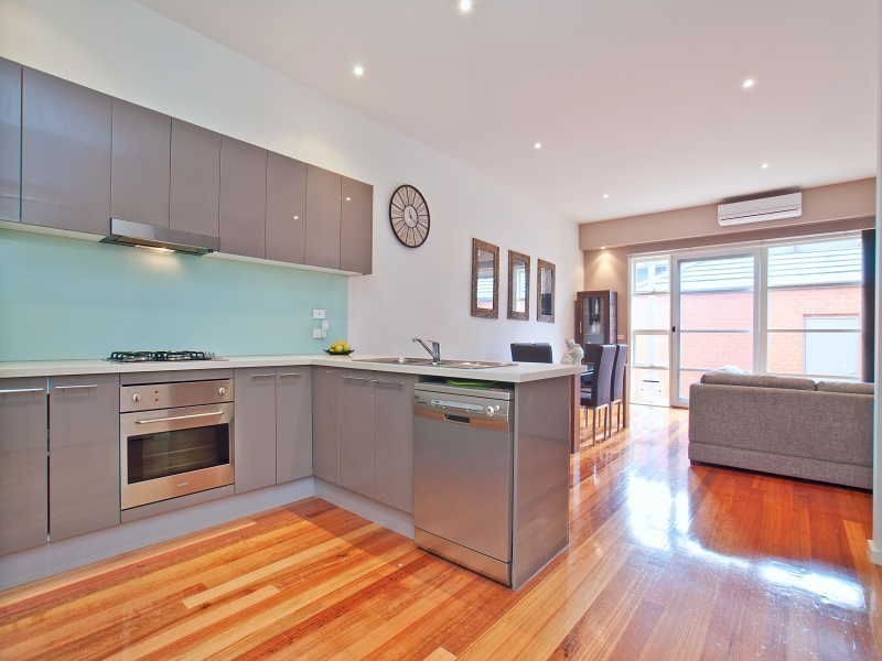 5/9-11 Manikato Ave, Mordialloc VIC 3195