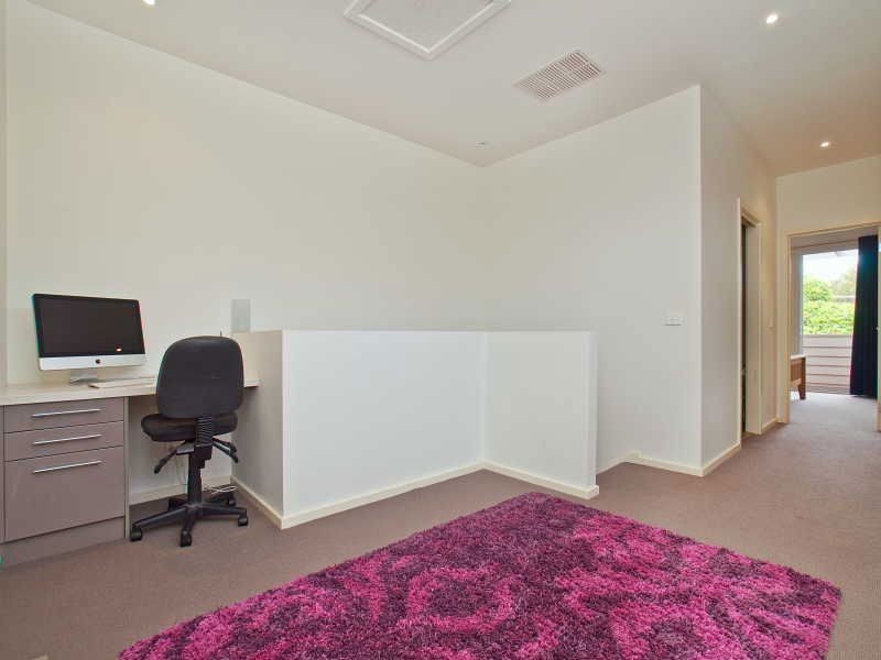 5/9-11 Manikato Ave, Mordialloc VIC 3195