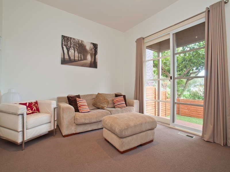 5/9-11 Manikato Ave, Mordialloc VIC 3195
