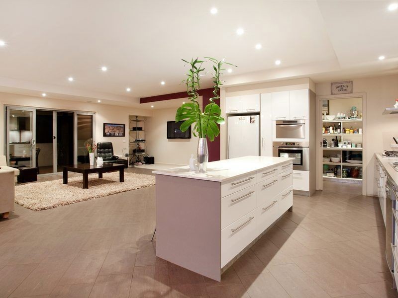 75-77 Wooralla Drive, Mount Eliza VIC 3930