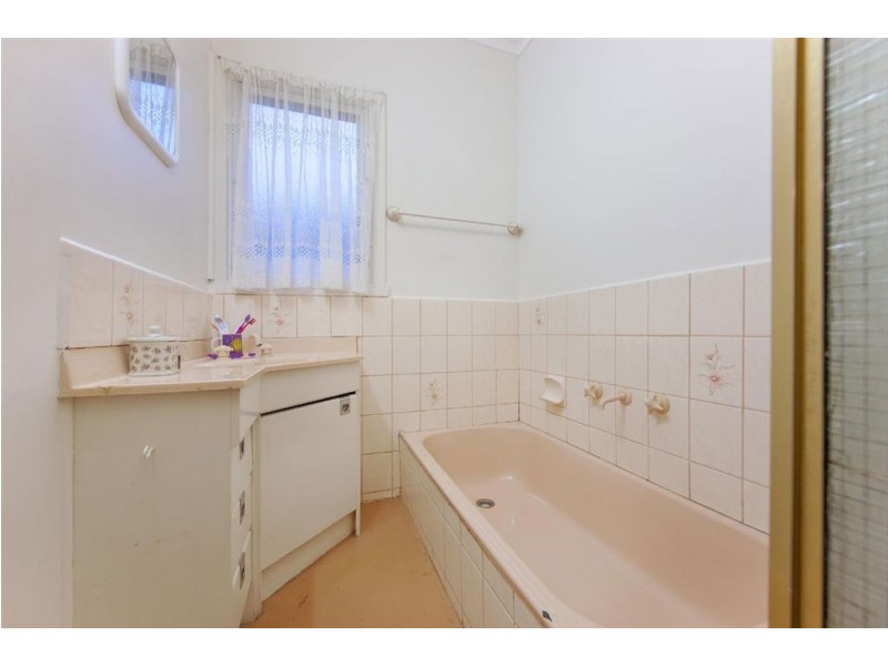 96 Broadway, Bonbeach VIC 3196