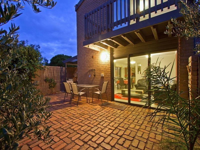 1/2 Williams Grove, Bonbeach VIC 3196