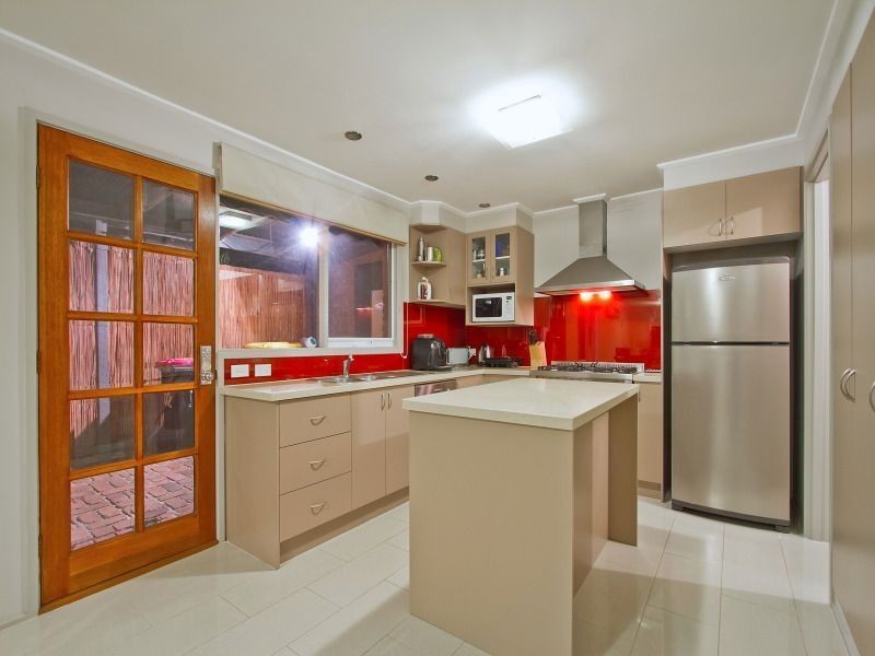 1/2 Williams Grove, Bonbeach VIC 3196