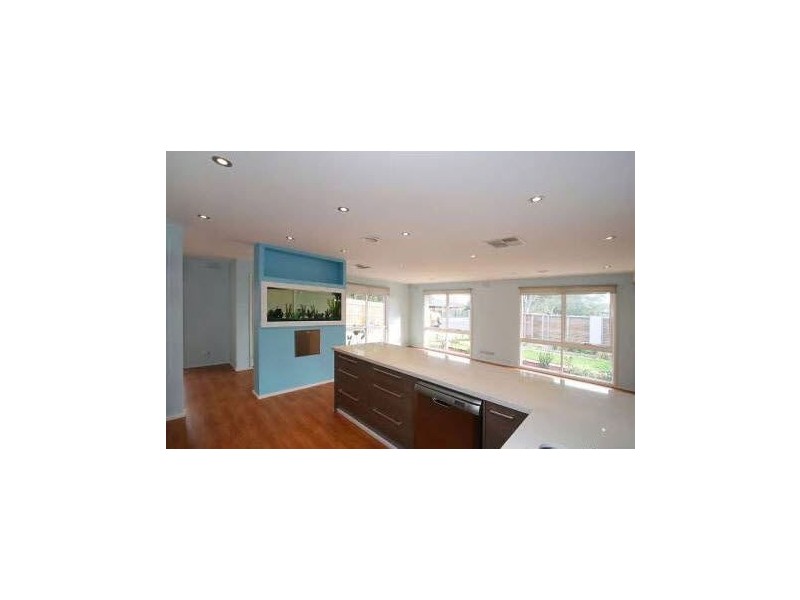 19 Kurrawa Crescent, Patterson Lakes VIC 3197