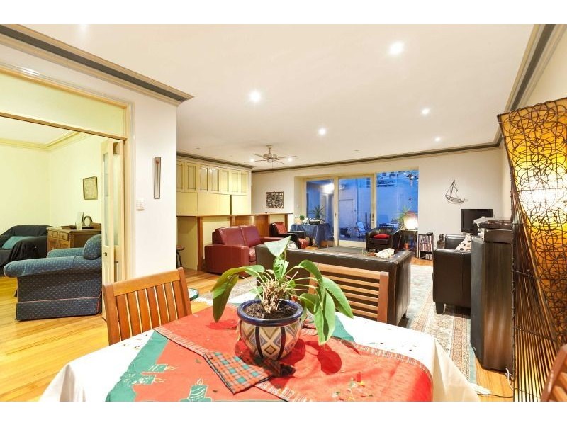 12 Morton Grove, Chelsea VIC 3196