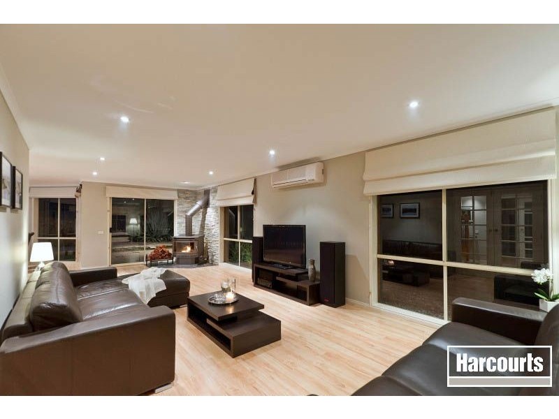 14 Stephanie Court, Patterson Lakes VIC 3197