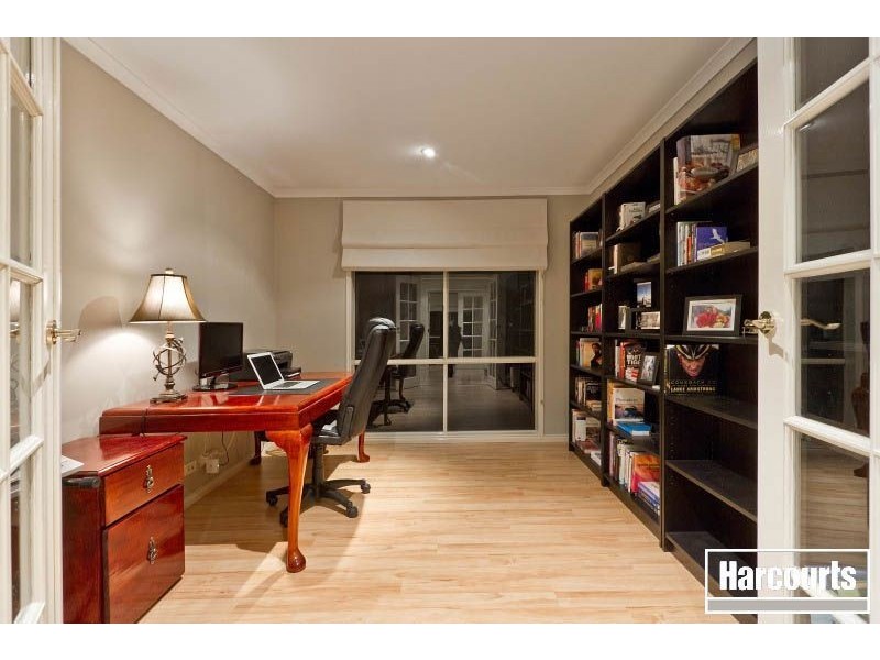 14 Stephanie Court, Patterson Lakes VIC 3197