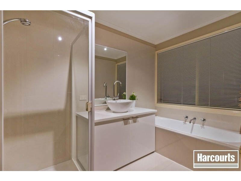 14 Stephanie Court, Patterson Lakes VIC 3197