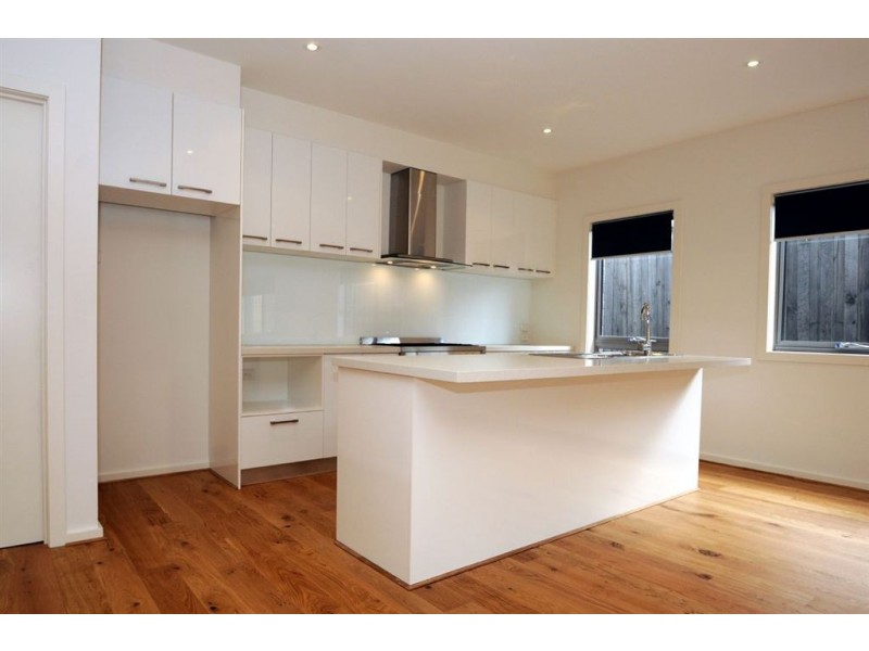 1/27 Eel Race Road, Carrum VIC 3197