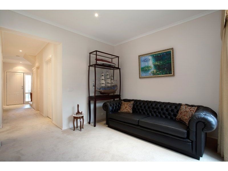 40 Baltusrol Cct, Heatherton VIC 3202